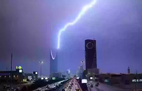 السعودية بين اقتراب الشتاء والتأثر بالعواصف | 6