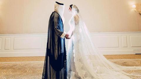 علامات الساعة تضهر في السعودية…عروسة مراهقة