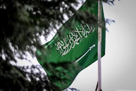 الحكومة السعودية تكشف كم قيمة مخالفة عدم وجود