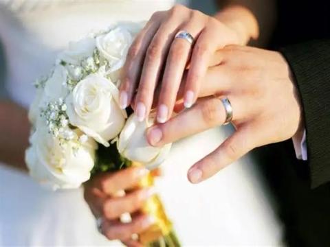 شروط وخطوات الحصول على منحة الزواج للبنت